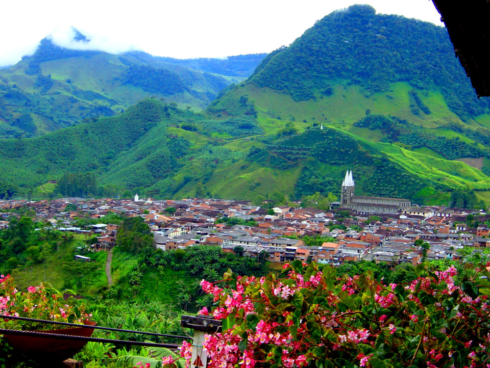 Jardin_wikimedia_commons_Scabredoncommonswiki-1000x750 - Qué hacer en Jardín, el colorido Pueblo Patrimonio colombiano nominado por la ONU Turismo como uno de los más bonitos del mundo