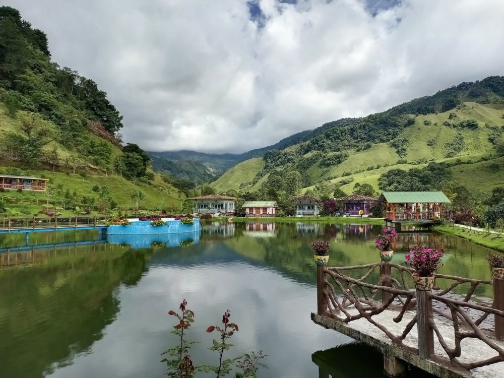 Jardin_wikimedia_commons_XalD-1000x750 - Qué hacer en Jardín, el colorido Pueblo Patrimonio colombiano nominado por la ONU Turismo como uno de los más bonitos del mundo