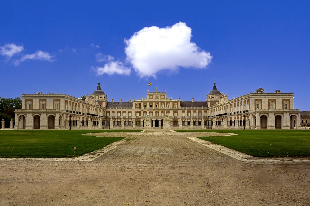 Palacio_real_de_Aranjuez_Pixabay-1000x667 - Cuáles son todos los patrimonios nacionales reales de la Comunidad de Madrid