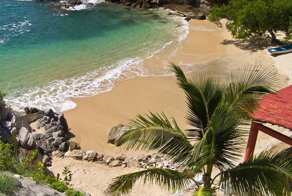 Playa-Estacahuite-1000x670 - Estas playas sin sargazo están en Oaxaca y son perfectas para una escapada en las vacaciones de verano