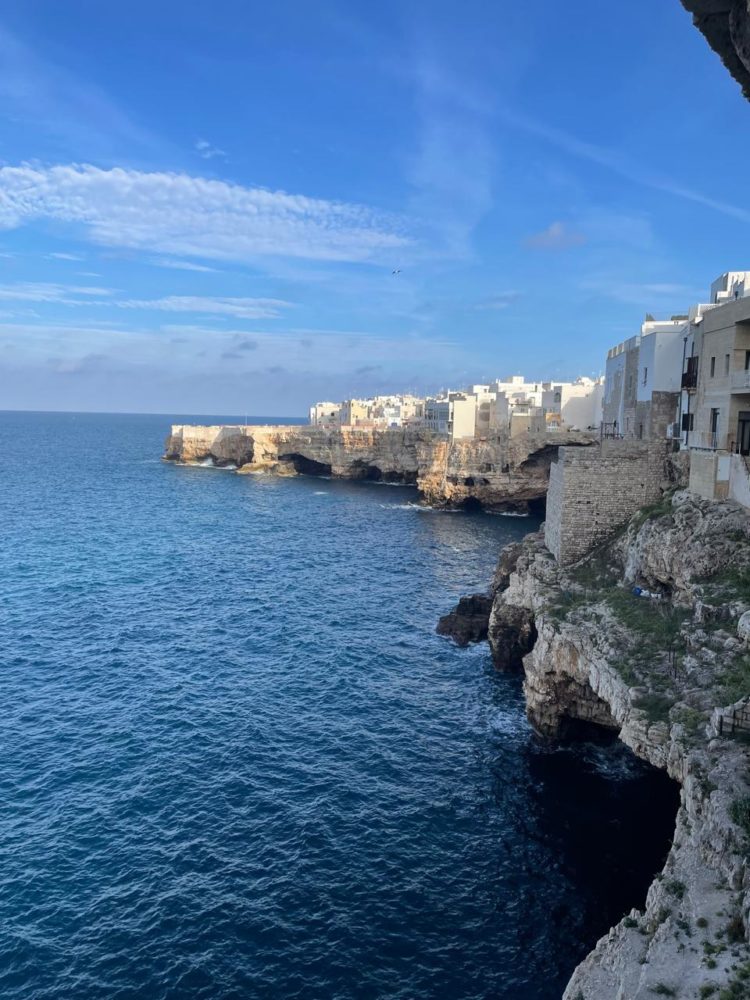 Polignano-y-Ostuni4-750x1000 - Los mapas de Narda: un viaje familiar y gastronómico por el sur de Italia