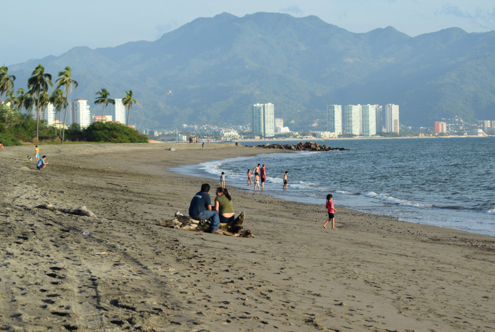 Puerto-Vallarta-1-1000x670 - 3 playas sin sargazo para disfrutar las vacaciones de verano sin problemas