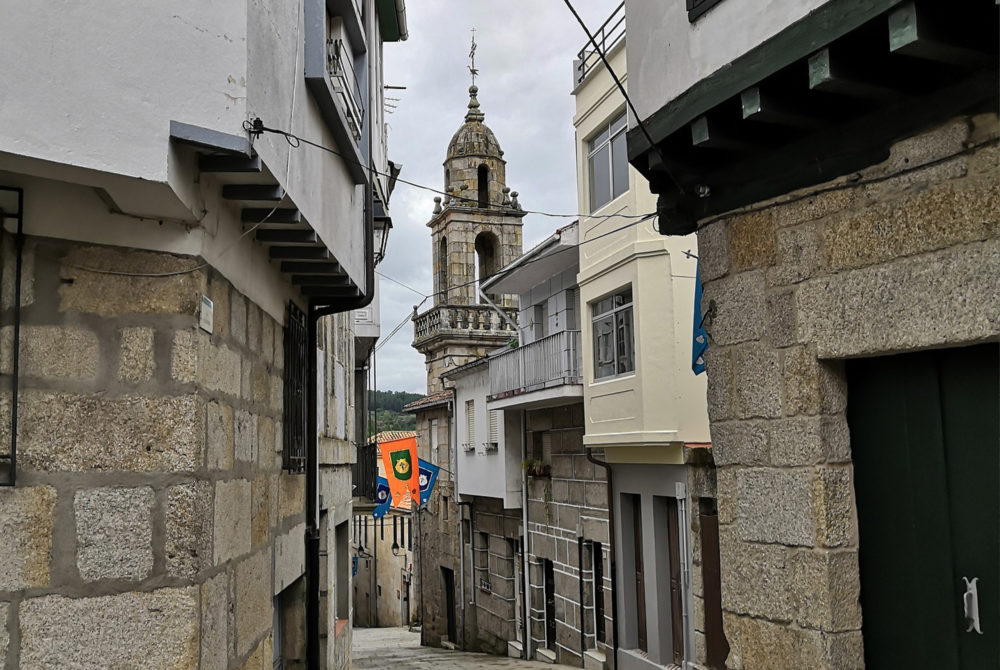 Ribadavia-1000x670 - El alucinante Pueblo Mágico de España a 25 minutos de Ourense con calles empedradas, un castillo, viva tradición judía y preciosos paisajes naturales