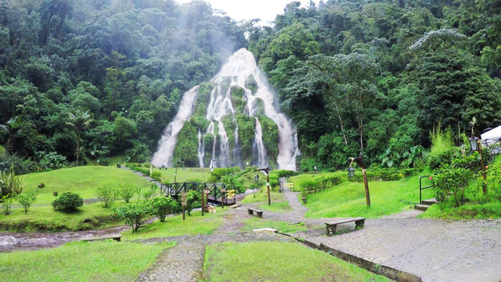 Santa_Rosa_de_Cabal_wikimedia_commons_Colombia-Turiscol-1000x563 - El alucinante pueblito colombiano con aguas termales relajantes, cascadas preciosas y un bonito Parque Nacional a media hora de Pereira