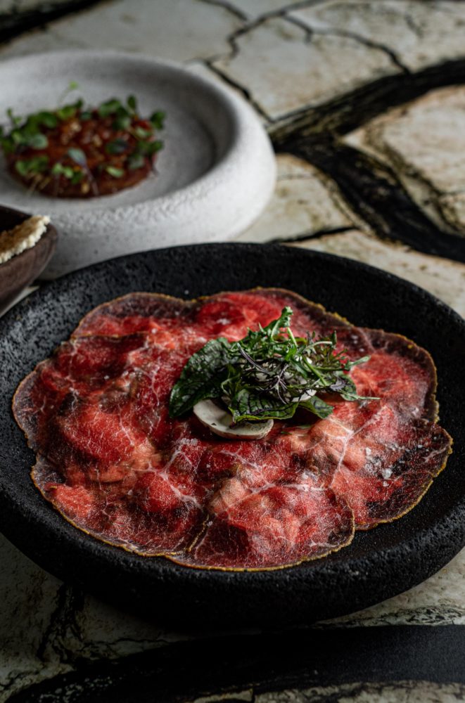 TRIBUTO3-661x1000 - Quito: guía para comer bien en la mitad del mundo