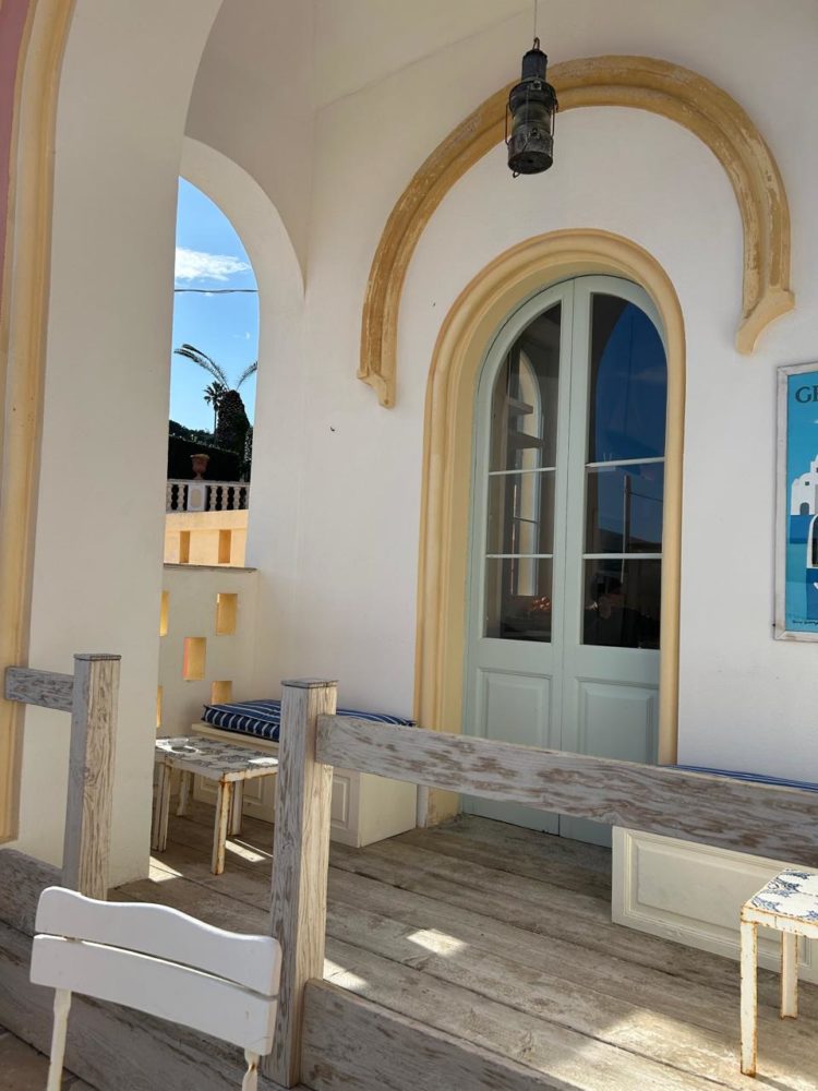 Tricase-y-Santa-Cesarea-Terme-750x1000 - Los mapas de Narda: un viaje familiar y gastronómico por el sur de Italia