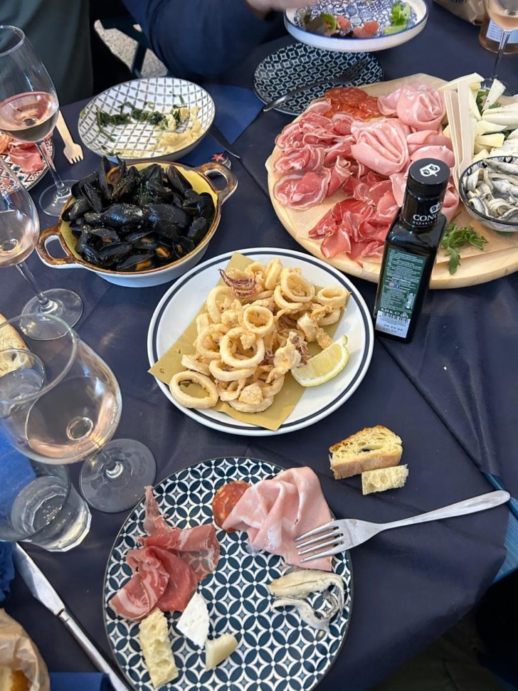 Tricase-y-Santa-Cesarea-Terme.jpeg7_-750x1000 - Los mapas de Narda: un viaje familiar y gastronómico por el sur de Italia