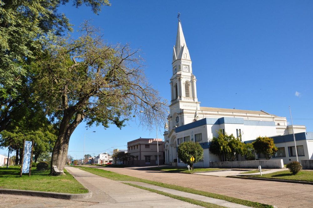 Urdinarrain_wikimedia_commons_Vincent-van-Zeijst_2-1000x664 - El bonito pueblito a pocas horas de la Ciudad de Buenos Aires que está nominado por la ONU Turismo como uno de los más bellos del mundo
