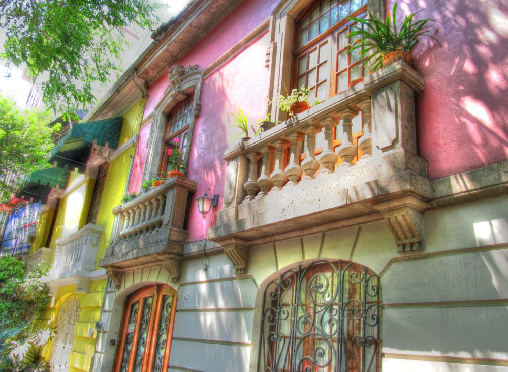Zona-Roma-Condesa_wikimedia_commons_Octavio-Alonso-Maya-1000x731 - ¿Cuántos Barrios Mágicos hay en la CDMX?