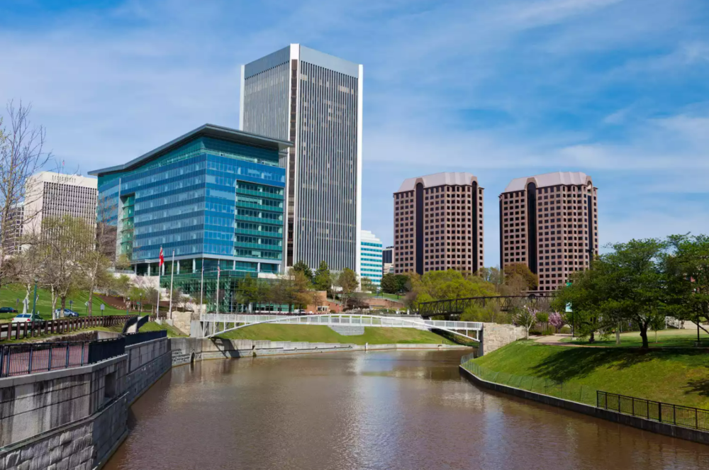 centro_de_Richmond_Virginia-1000x663 - Esta ciudad histórica es uno de los mejores lugares para vivir en Virginia, con museos increíbles, restaurantes deliciosos y vecindarios diversos
