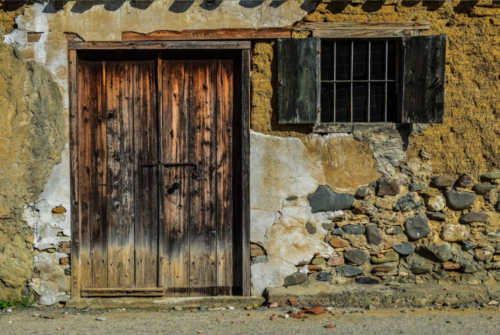 El pequeño pueblo asturiano que fue abandonado por sus habitantes y tiene paisajes mágicos para descubrir