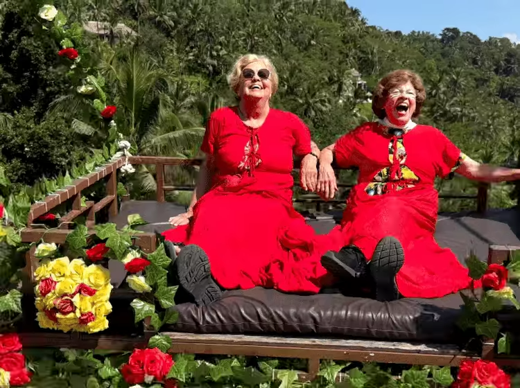 image-43 - Somos dos mejores amigas de 82 años que viajaron alrededor del mundo en 80 días