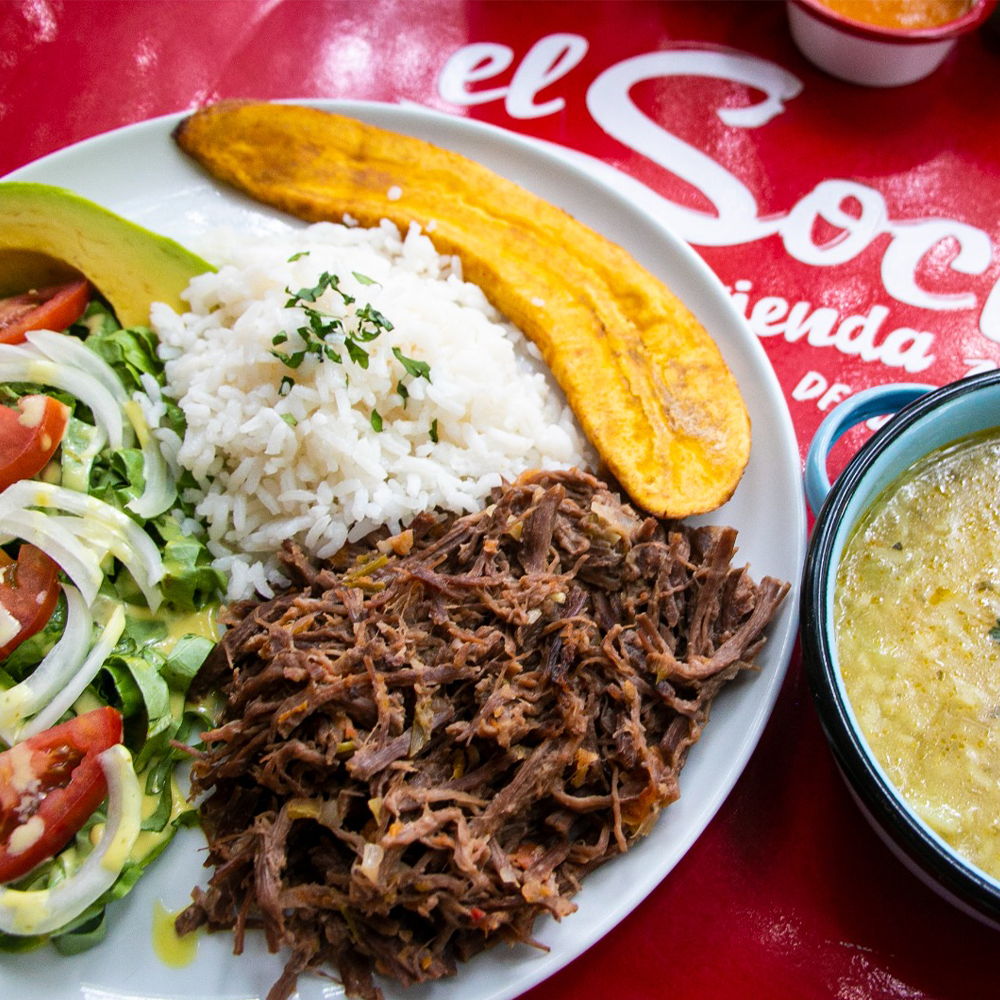 image-56 - Como un local (adoptivo): Medellín por Alberto Revoredo