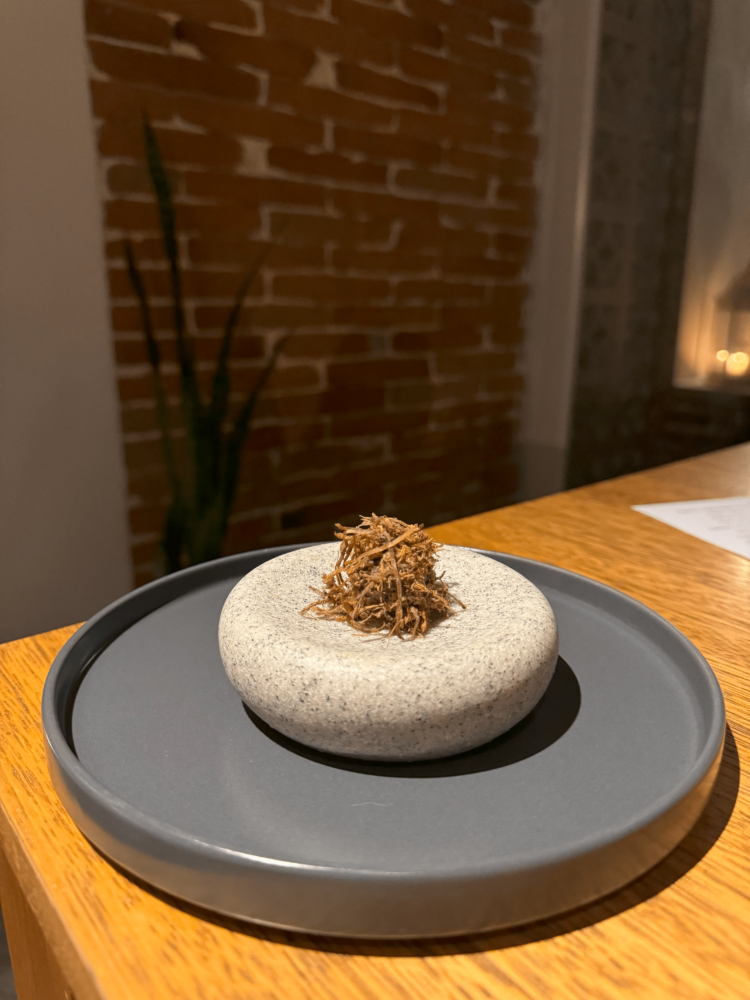 nuema-min-750x1000 - Quito: guía para comer bien en la mitad del mundo