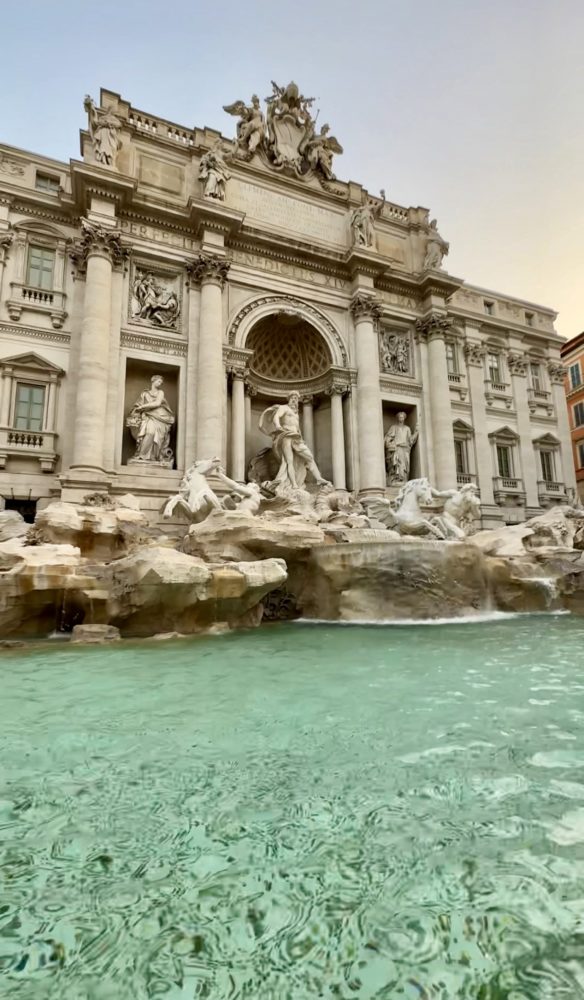 roma-italia-584x1000 - ¿Qué hacer en Roma? Visitar, comer y dormir con precios - Meli Bardet