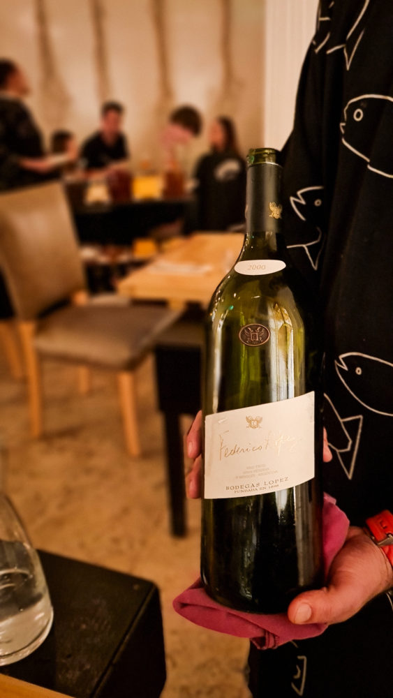 20240615_213520-563x1000 - Una escapada de fin de semana (extra largo) a Mar del Plata