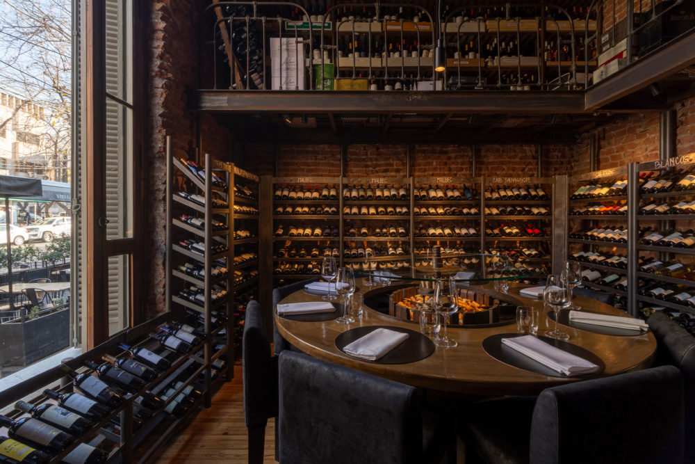 Azafran-resto-1000x667 - "La estrella (Michelin) me abrió puertas para contar lo que está pasando en Mendoza", Sebastián Weigandt