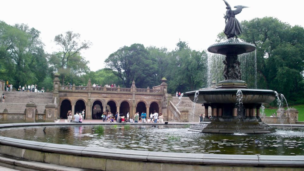 Bethesda_Terrace_Central_Parkwikimedia_commons_Ahodges7-1000x564 - El itinerario para recorrer el Central Park de Nueva York en 3 horas: fuentes, lagos, estatuas y paisajes imperdibles