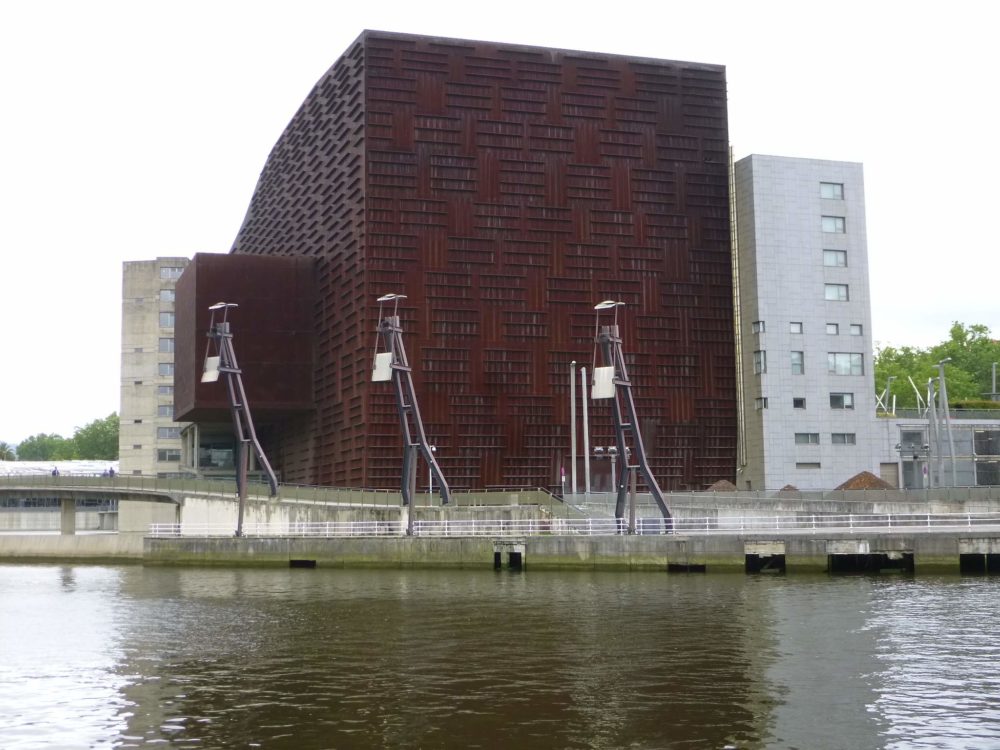 Bilbao_-_Museo_Maritimo_Ria_de_Bilbao_18-1000x750 - Museos en Bilbao que no puedes perderte