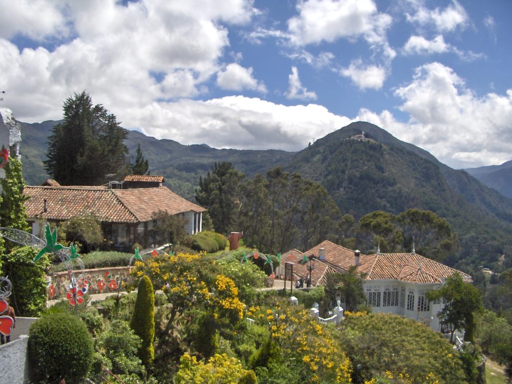 Bogota-Monserrate_2015_03-1000x750 - Es uno de los restaurantes mejor calificados en Bogotá y tiene un completo menú con pescados y una preciosa vista