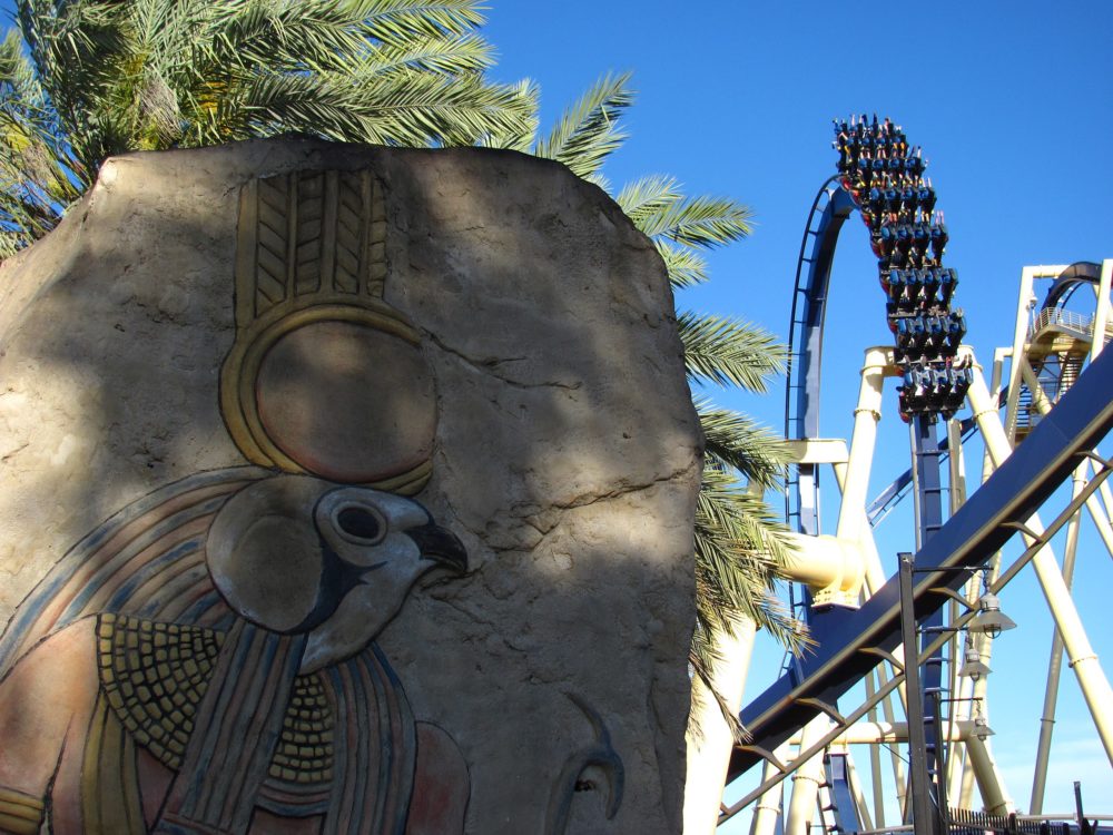 Busch_Gardens_Tampa_wikimedia_Jeremy-Thompson-1000x750 - No es Disney: el parque de atracciones de Florida para toda la familia con rápidas montañas rusas, animales exóticos y shows en vivo