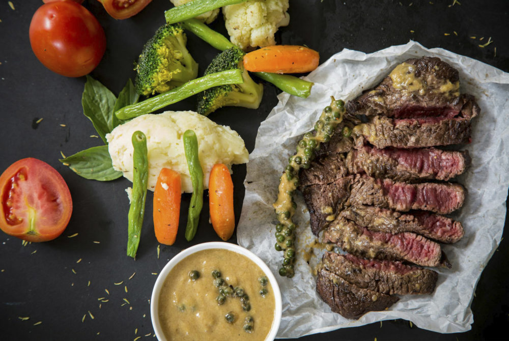 Carne-de-res-1000x670 - La historia de Andrés Carne de Res, el exitoso restaurante colombiano y por qué deberías ir a visitarlo