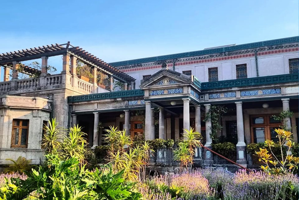 Casa-Rivas-Mercado-1000x670 - El asombroso museo de la CDMX a pocas cuadras de del monumento a la Revolución que es un verdadero tesoro arquitectónico y se puede visitar