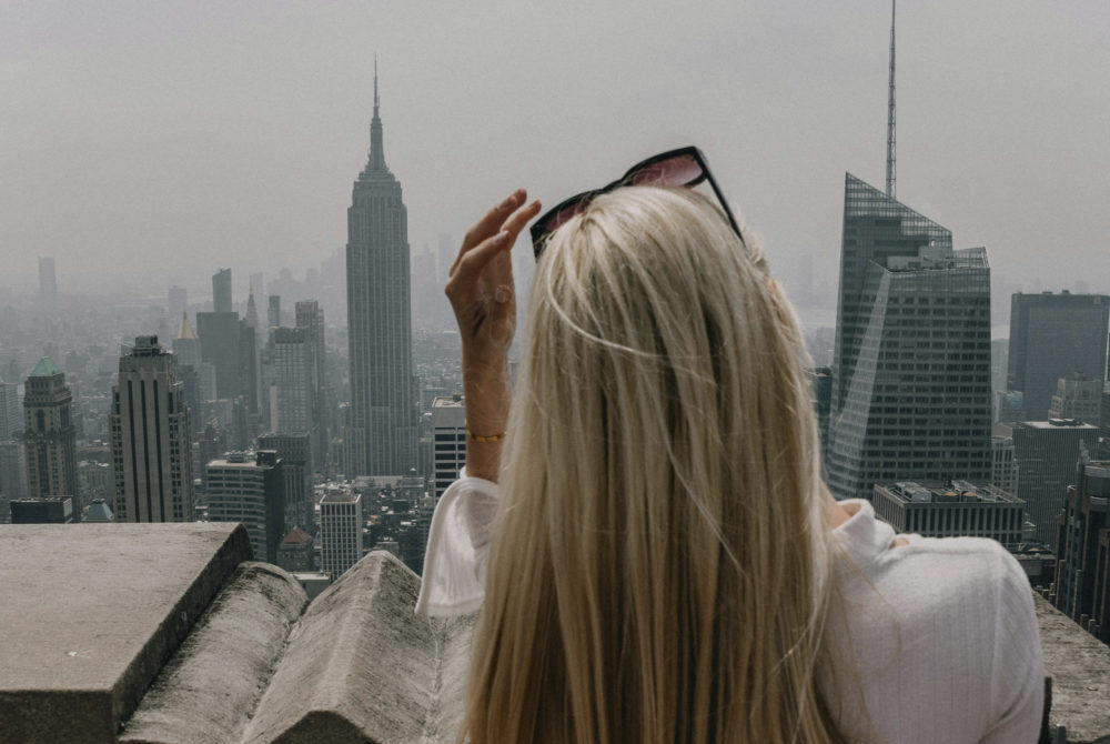 ¿Cuál es la mejor hora para ver el Empire State Building de Nueva York sin tantos turistas?