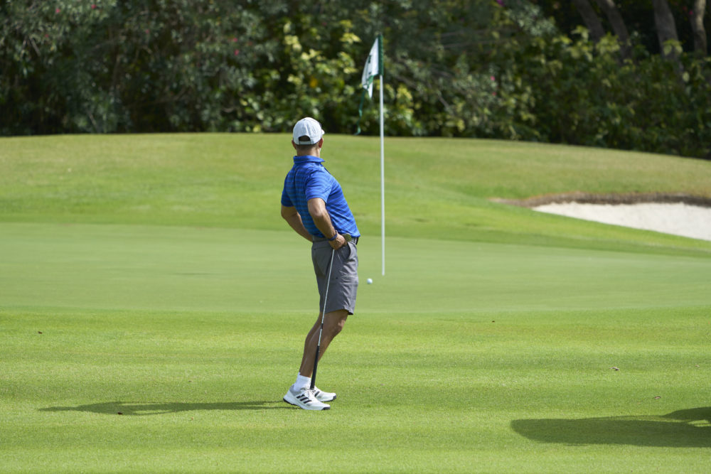 Golf-in-Barbados-1000x667 - Un escape lujoso a Barbados