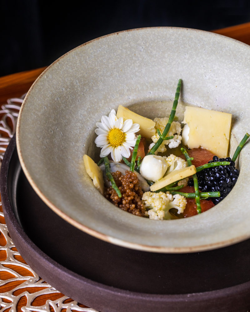 Mesa-do-Lado-20220719_MesaClaude_082_Alta_CredTomasRangel-800x1000 - 3 experiencias de lujo para disfrutar Río de Janeiro