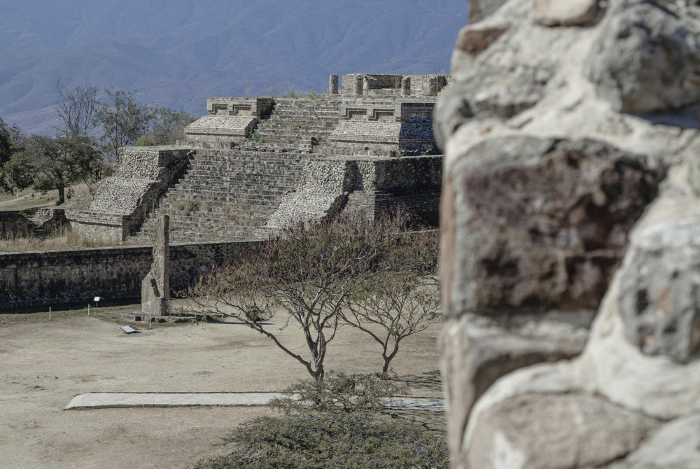 Monte-Alban3-1000x670 - Qué ver en Monte Albán: los mejores sitios y actividades para 2024