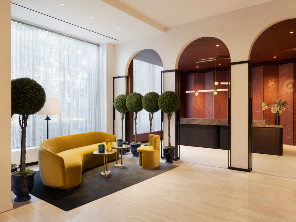 Park-Lane-New-York-1000x750 - Mes del Orgullo: 5 de los mejores hoteles LGBTQ+ Friendly del mundo