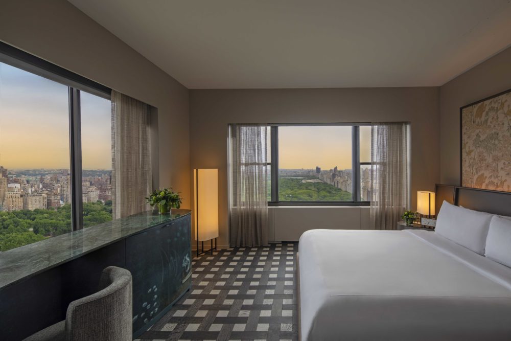 Park-Lane-New-York4-1000x667 - Mes del Orgullo: 5 de los mejores hoteles LGBTQ+ Friendly del mundo