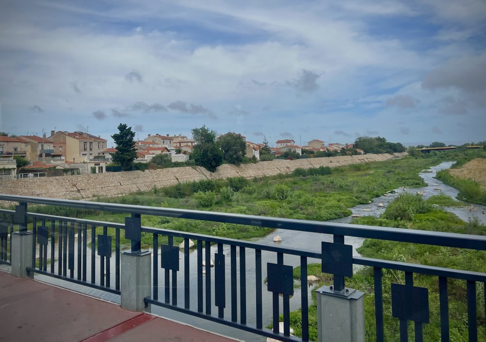 Perpignan_wikimedia_commons_Sharon-Hahn-Darlin-1000x705 - Qué hacer en 1 día en Perpiñán, la ciudad francesa fronteriza con España que tiene un bello palacio y preciosos canales que recorren sus calles