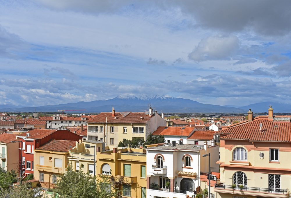 Qué hacer en 1 día en Perpiñán, la ciudad francesa fronteriza con España que tiene un bello palacio y preciosos canales que recorren sus calles