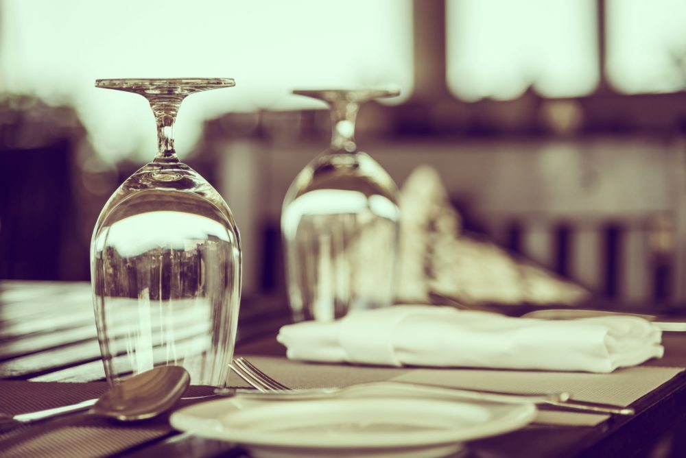 Restaurante-realidad-virtual-1000x668 - El exclusivo restaurante en Bogotá de realidad virtual, menú degustación de 11 pasos y una única mesa: cuánto cuesta la experiencia