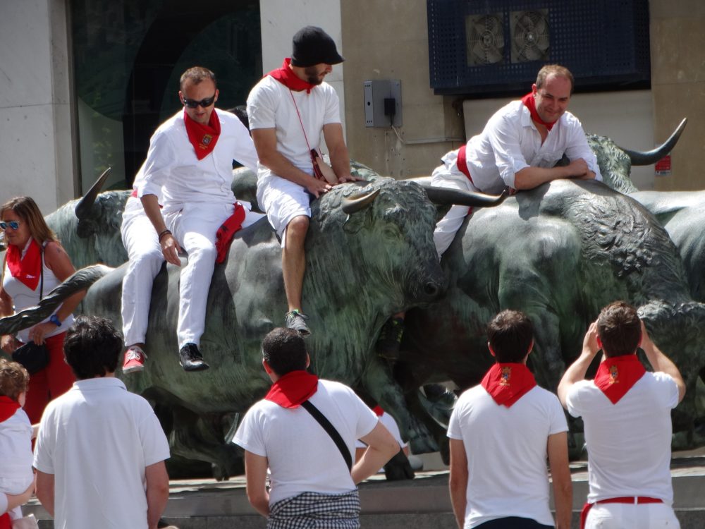 San_Fermin_wikimedia_commons_Adam-Jones-1000x750 - El cántico que entonan los corredores en San Fermín y qué origen tiene