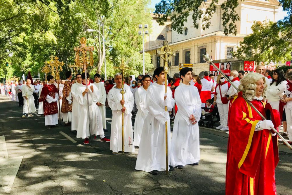 Sanfermin-1000x670 - La procesión de San Fermín: qué es, cuáles son los momentos más importantes y desde dónde verla mejor