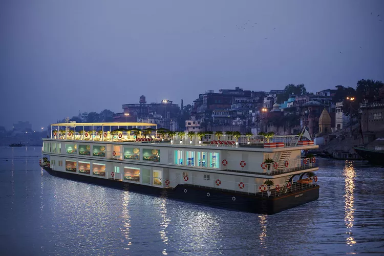 Así es viajar en el crucero fluvial de lujo más largo del mundo