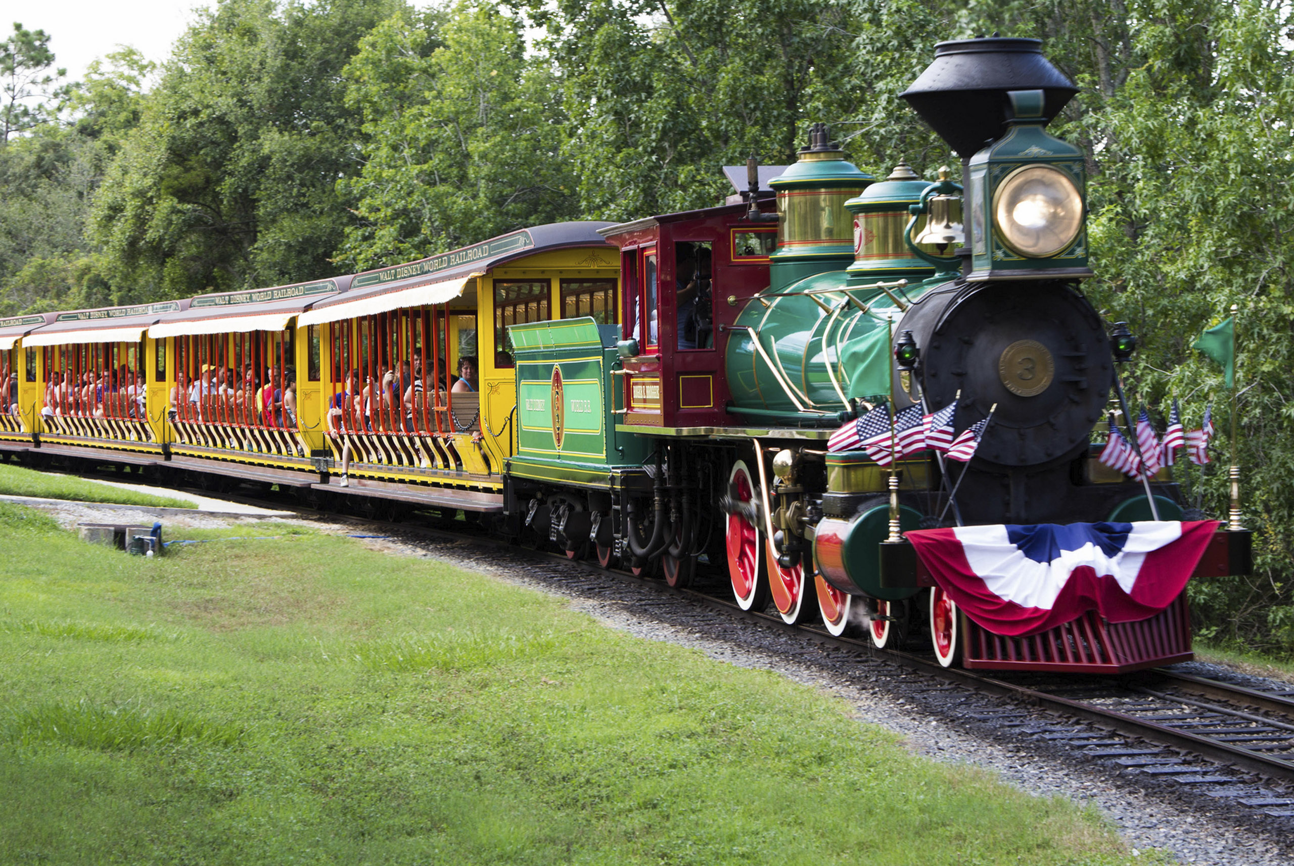 Cuál es el recorrido del tren de Walt Disney World en Magic Kingdom