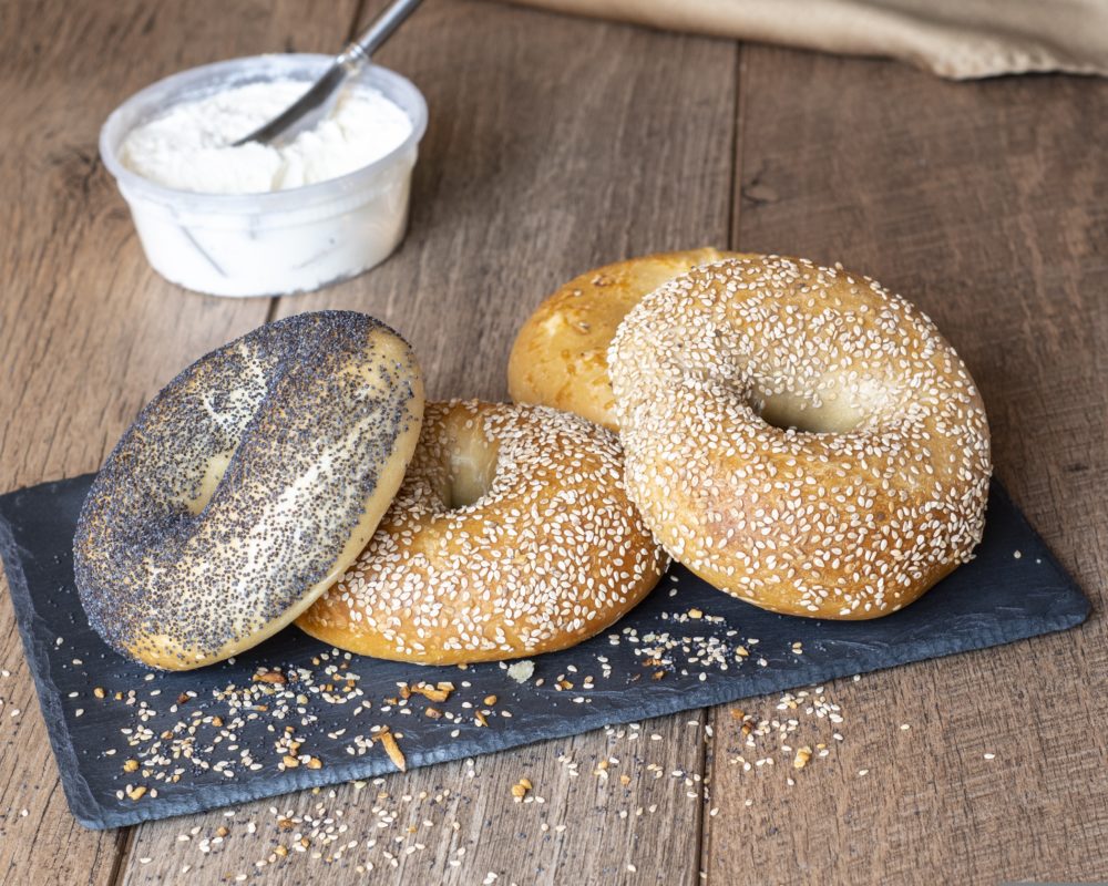 bagels-pixabay-1000x800 - Las comidas que debes probar sí o sí en tu visita a Nueva York