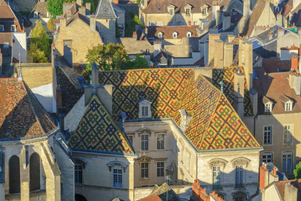 centro_historico_Dijon-1000x667 - 7 ciudades europeas que son la cuna de ingredientes famosos (algunos con denominación de origen)
