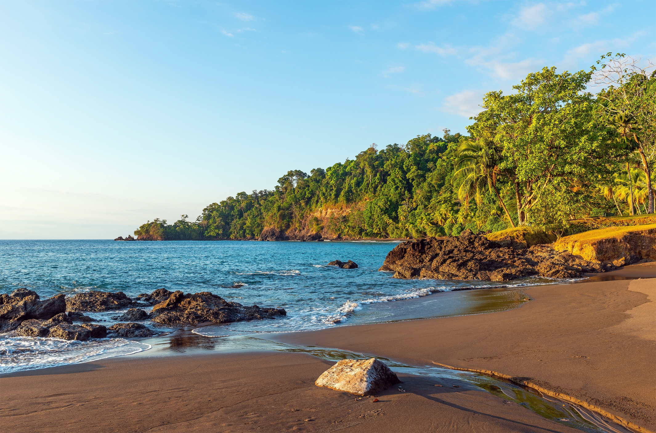 Costa Rica es el destino más amigable bajo el sol, y estas son sus mejores ciudades de playa