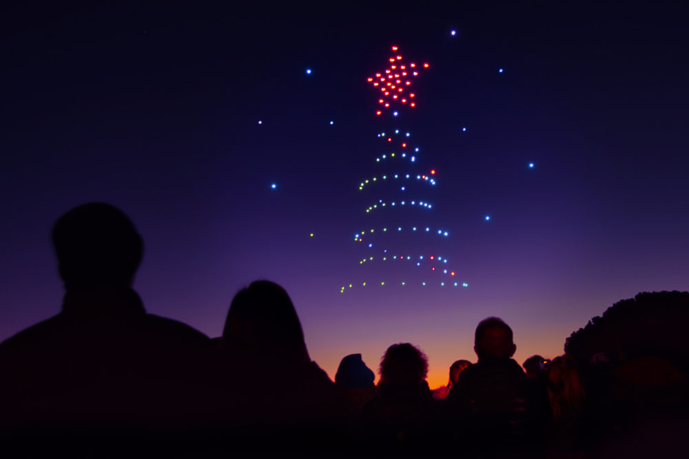 El maravilloso nuevo espectáculo nocturno en Disney Springs con más de 800 drones que deslumbra a los más pequeños de la familia
