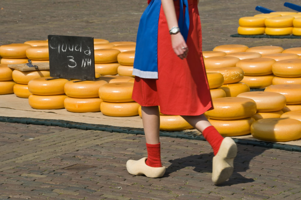 mercado_del_queso_Gouda-1000x664 - 7 ciudades europeas que son la cuna de ingredientes famosos (algunos con denominación de origen)