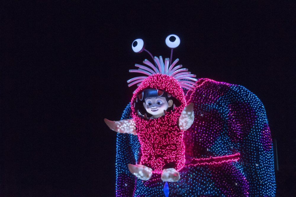 monsters-inc-832073_1280-1000x666 - De qué se trata A Million Splashes of Colour, el maravilloso show de Disneyland París