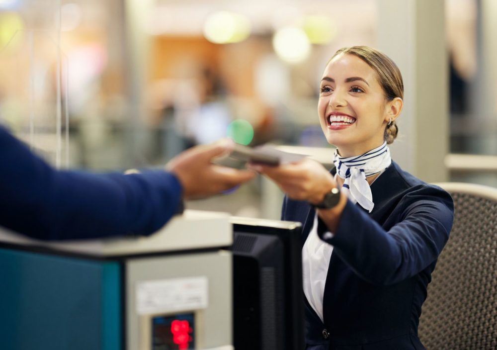 vuelos-baratos-avion-1000x704 - Por qué los vuelos de última hora son tan caros y cómo ahorrar de todas formas