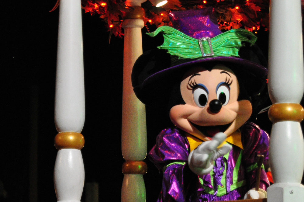 15310446208_54dc3a2bb0_h-1000x664 - Disney en Halloween: cómo es, fecha del evento y por qué vale la pena verlo