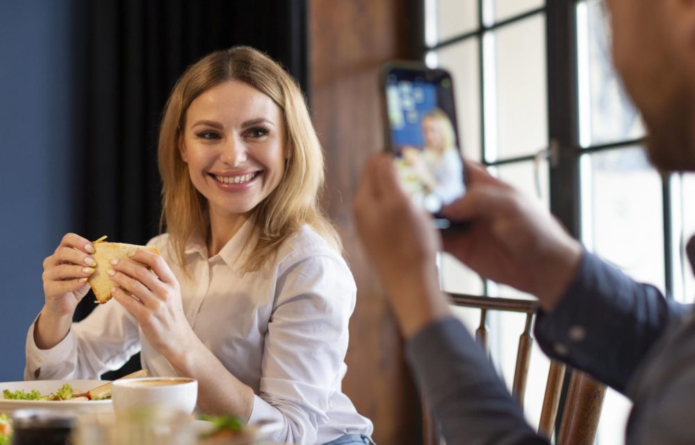 Brunch-Selfie-1000x641 - 4 cafeterías en Malasaña para un brunch inolvidable