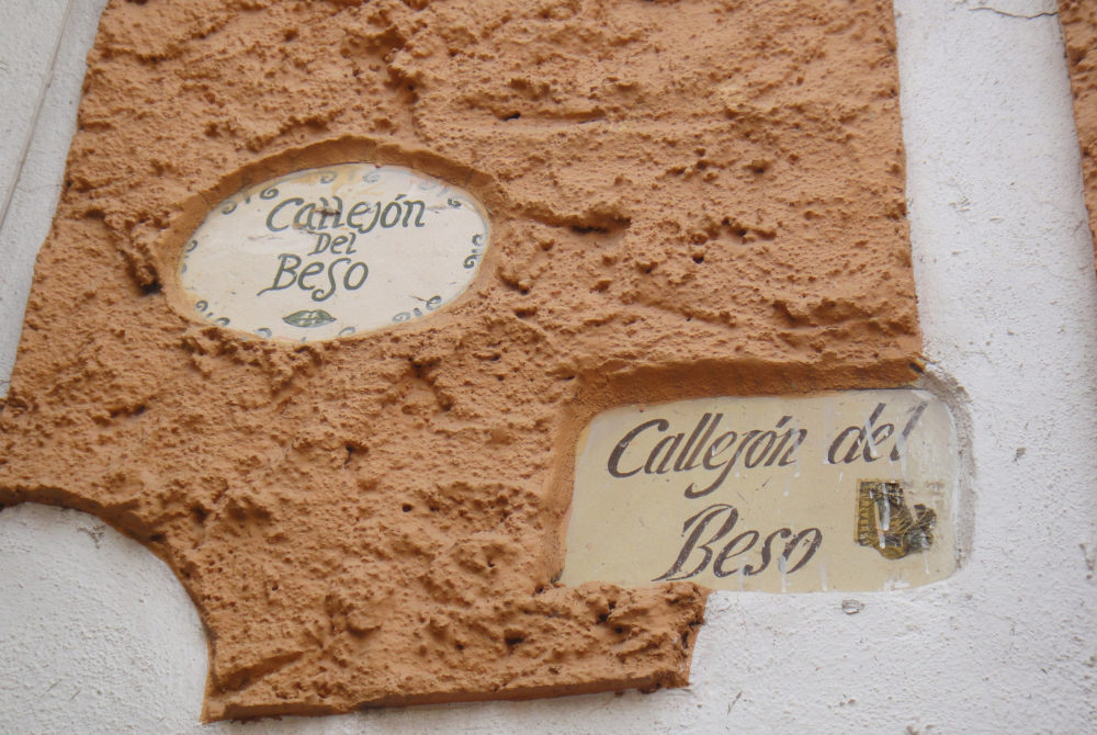 Callejon-del-beso2-1000x670 - Dónde está el Callejón del Beso en México y qué saber antes de ir